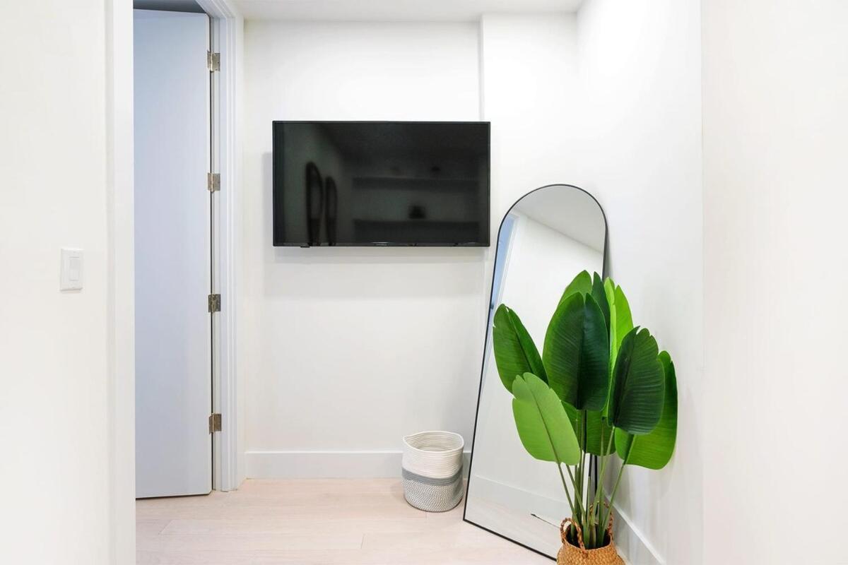 48-3rw Brand New 1br Prime Hells Kitchen - W&d Apartment New York