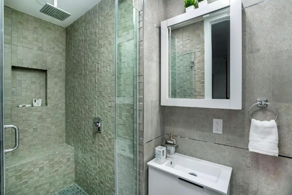 Apartment 48-3rw Brand New 1br Prime Hells Kitchen - W&d *